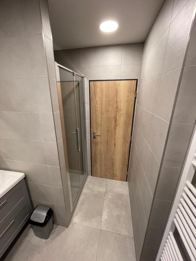 Rezidence Kbely - Free Parking Apartment Praha Bagian luar foto
